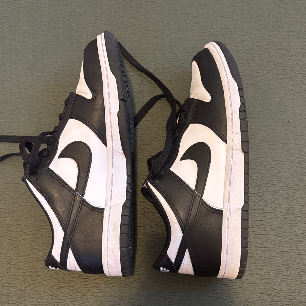 Nike Dunks - image 5